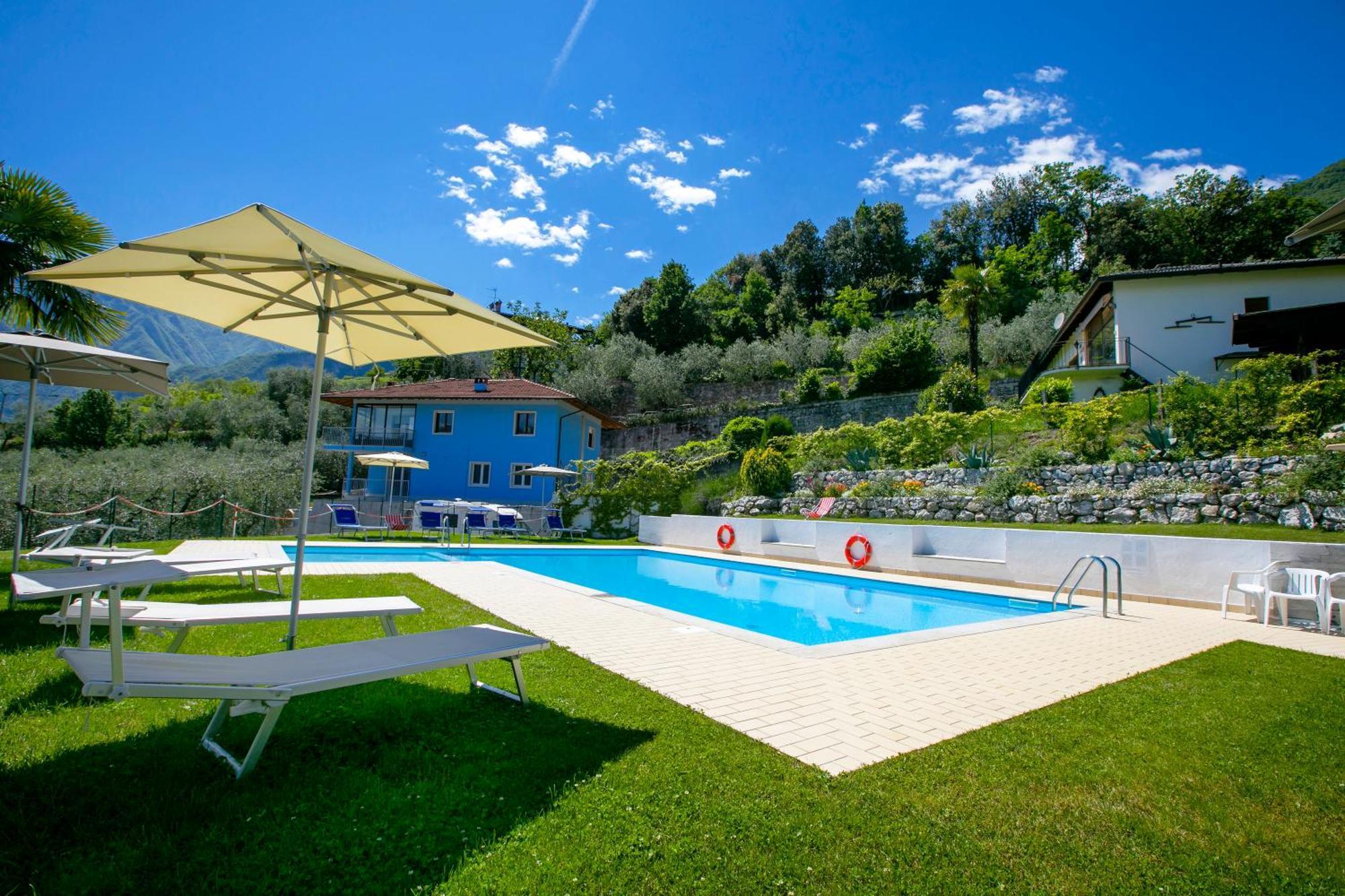Residence Christina Due Laghi Tenno Exterior foto