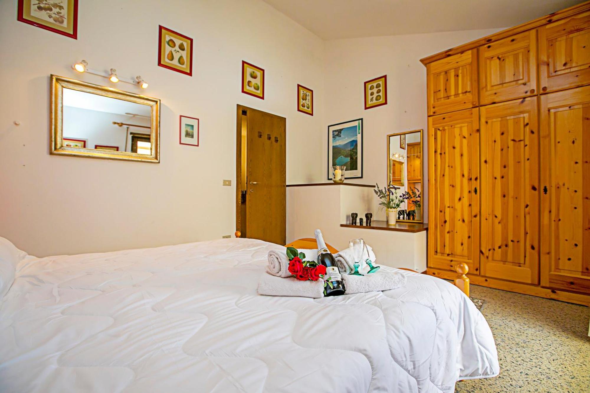 Residence Christina Due Laghi Tenno Exterior foto